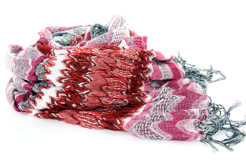 Quilted Knit Scarf in Fuchsia